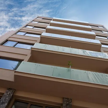 Ξενοδοχείο Plaka 3*